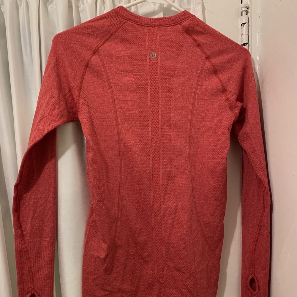 Coral pink lululemon Switfy Tech long sleeve top